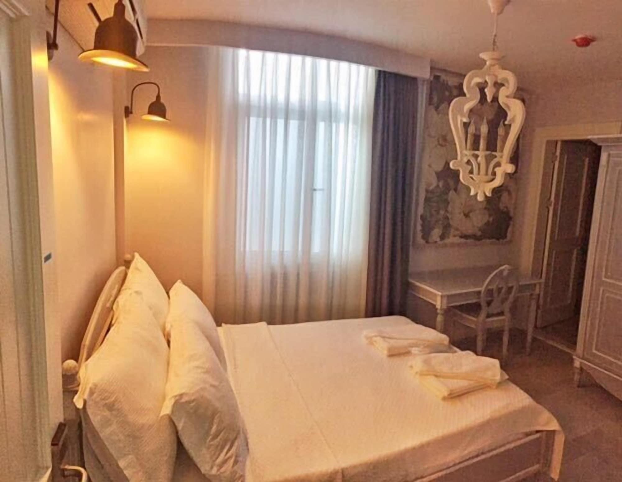 Alacaat Otel Алачати Екстер'єр фото